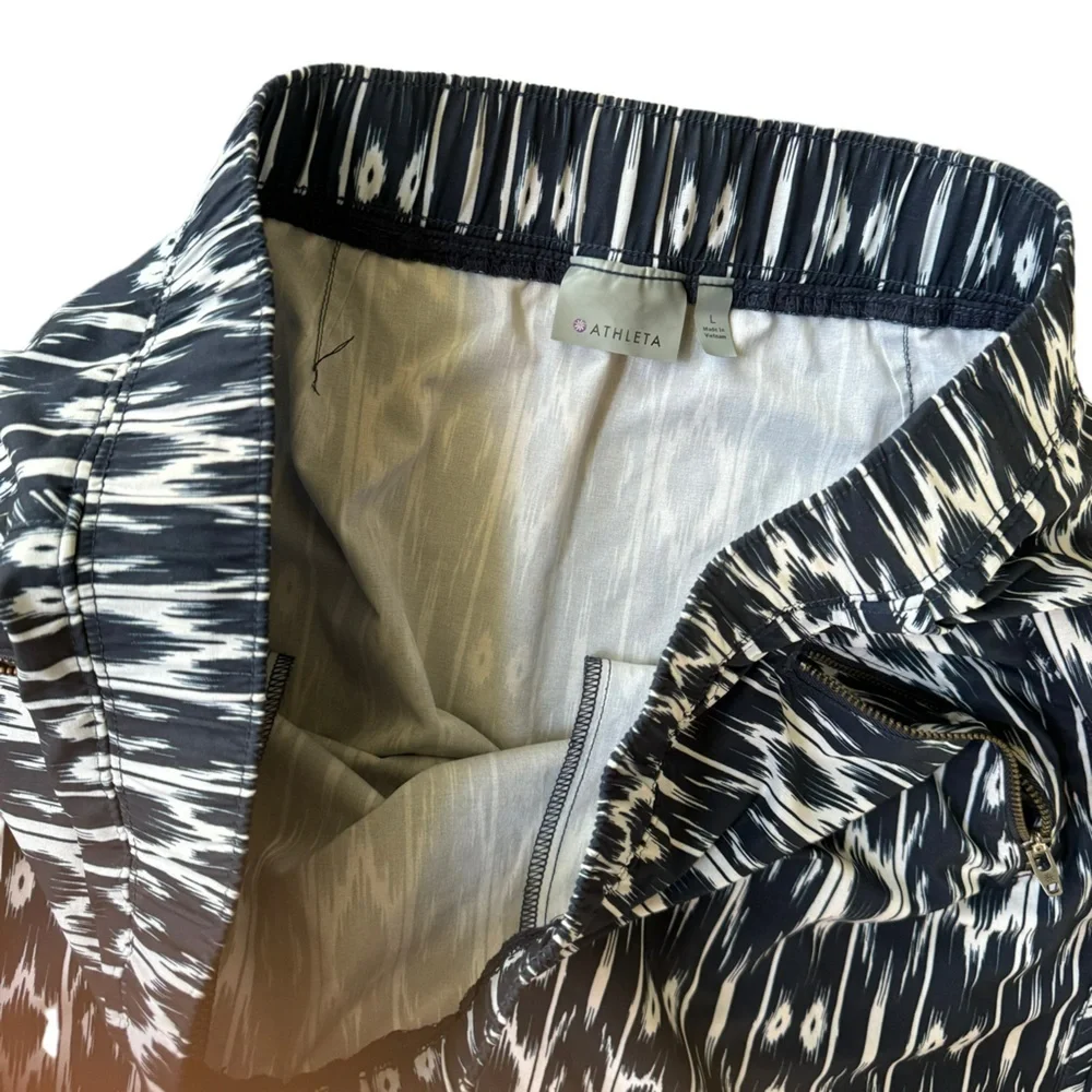 Athleta Womens Reflection Stretch Skirt with Drawstring Waist‎ Geometric Print L
